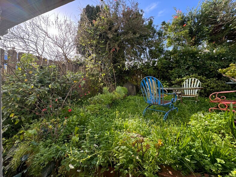 More Photos Of 2835 Anza St, San Francisco Apartments For Sale