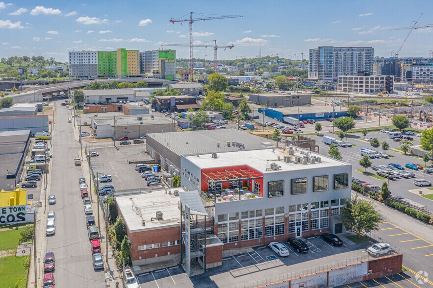 More Photos Of 613 Ewing Ave, Nashville Loft Creative Space For Lease