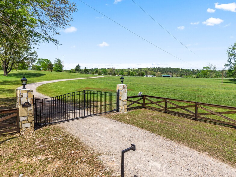 More Photos Of 163 Barbie Ln, Mount, Pencil Bluff Land For Sale