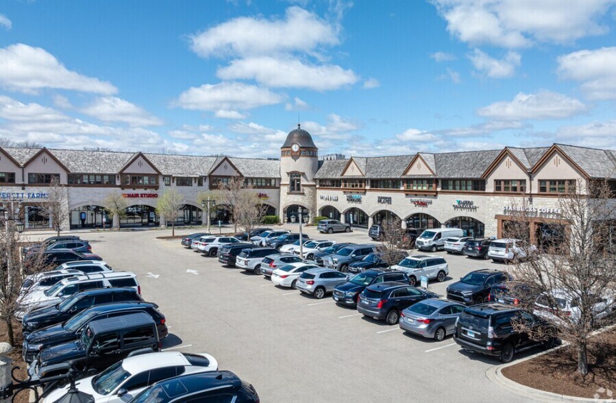 More Photos Of 840 S Waukegan Rd, Lake Forest Storefront Retail Office For Lease