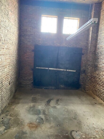 More Photos Of 600 Main St., Greenwood Industrial For Sale