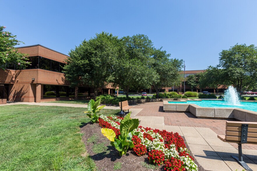 More Photos Of 2108 W Laburnum Ave, Richmond Unknown For Lease