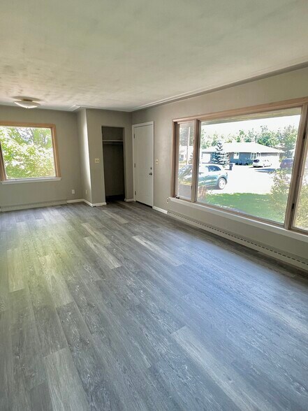 More Photos Of 411 Anderson Rd, Duluth Land For Sale