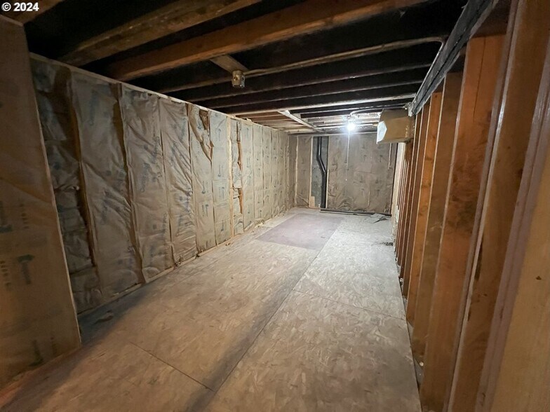 More Photos Of 1839 3rd St, Baker City Religious Facility For Sale