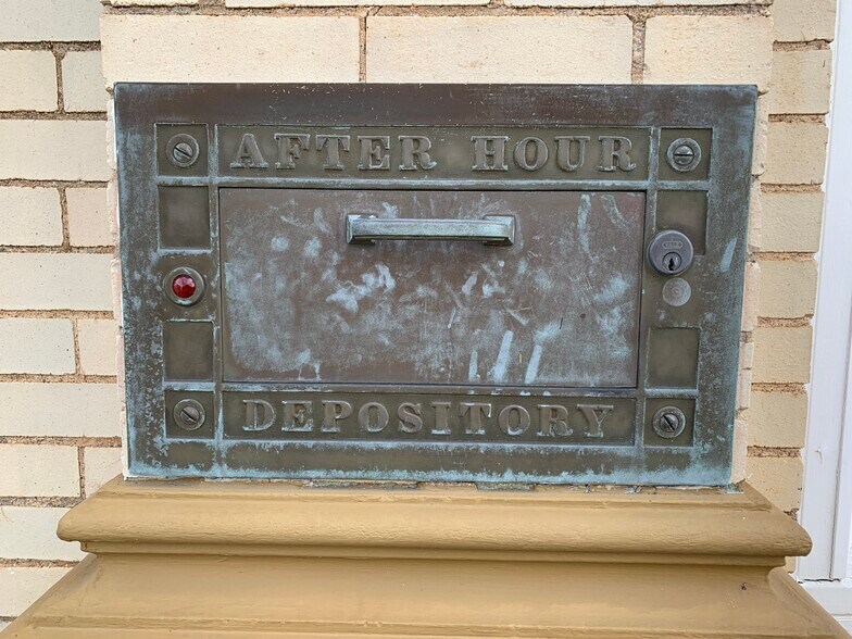 More Photos Of 202 E Main St, Henderson Loft Creative Space For Sale