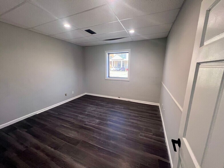 More Photos Of 2223 8th St, Tuscaloosa Office For Lease