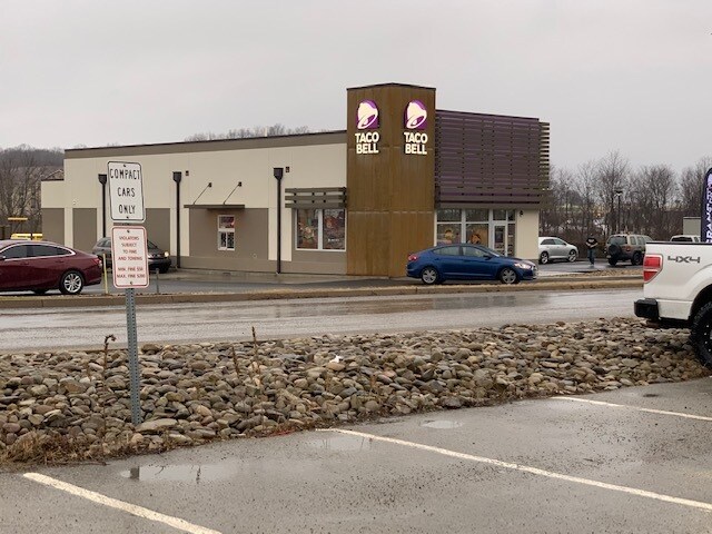 More Photos Of 1 Franklin Village Mall, Kittanning Unknown For Lease