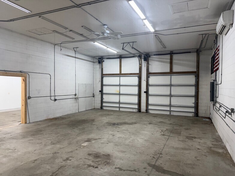 More Photos Of 206 Barwick St, Wildwood Office Residential For Sale