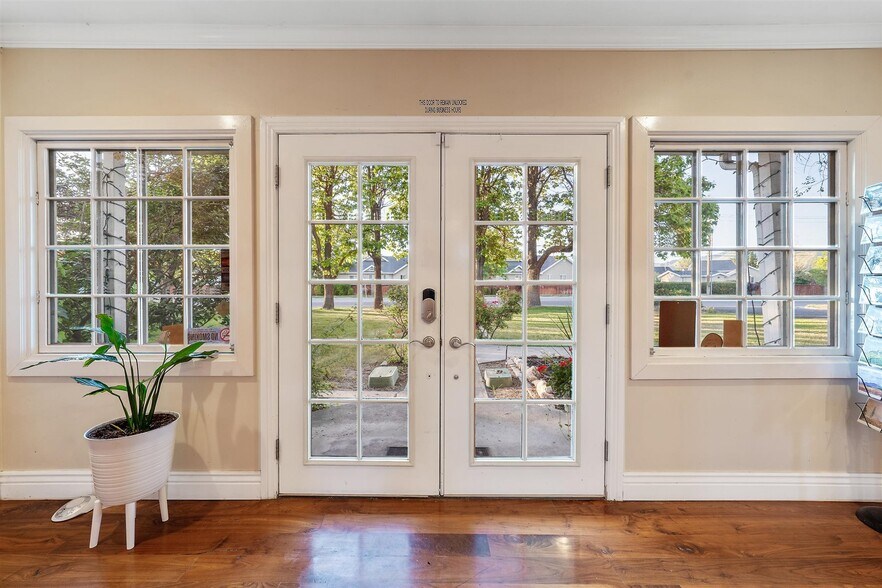 More Photos Of 1106 E 4500 S, Millcreek Office Residential For Sale