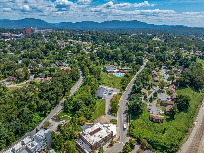 More Photos Of 410 Depot St, Asheville Land For Sale