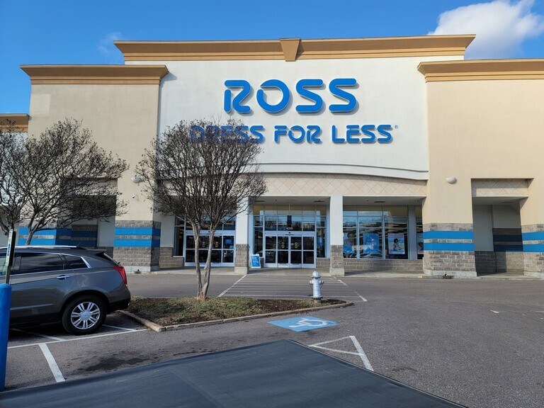 More Photos Of 4264-4320 Summer Ave, Memphis Unknown For Lease