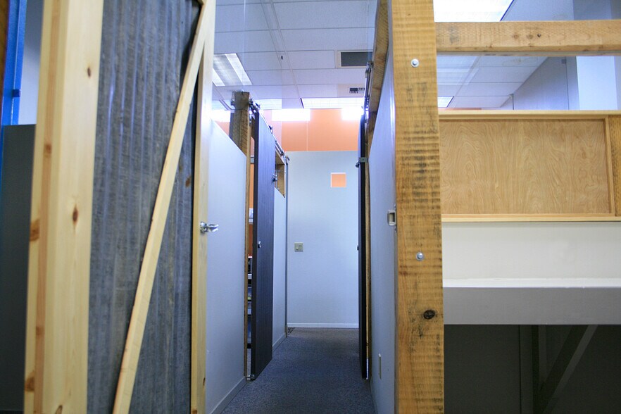 More Photos Of 409 E Coeur D' Alene Ave, Coeur d'Alene Office For Sale