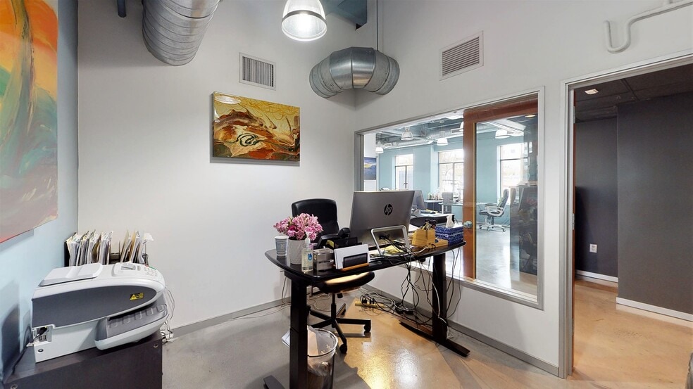 More Photos Of 6253 Hollywood Blvd, Los Angeles Loft Creative Space For Sale