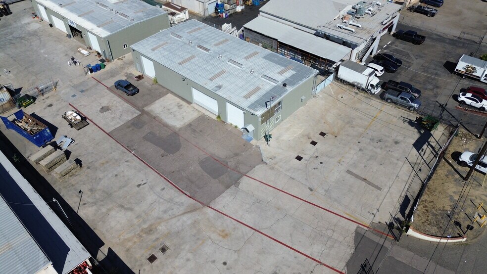 More Photos Of 11440 N Woodside Ave, Santee Service For Lease