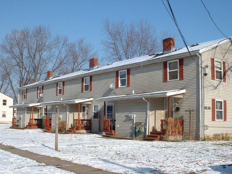 More Photos Of 9539 Green Meadow Rd, Windham Apartments For Sale