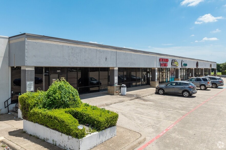 More Photos Of , Dallas General Retail For Sale