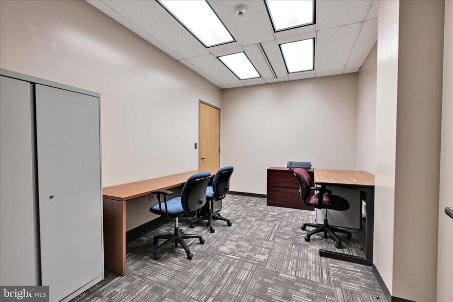 More Photos Of 19 N 6th St, Reading Office For Lease