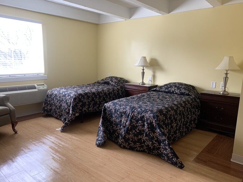 More Photos Of 4220 Saw Mill Run Blvd, Pittsburgh Assisted Living For Sale