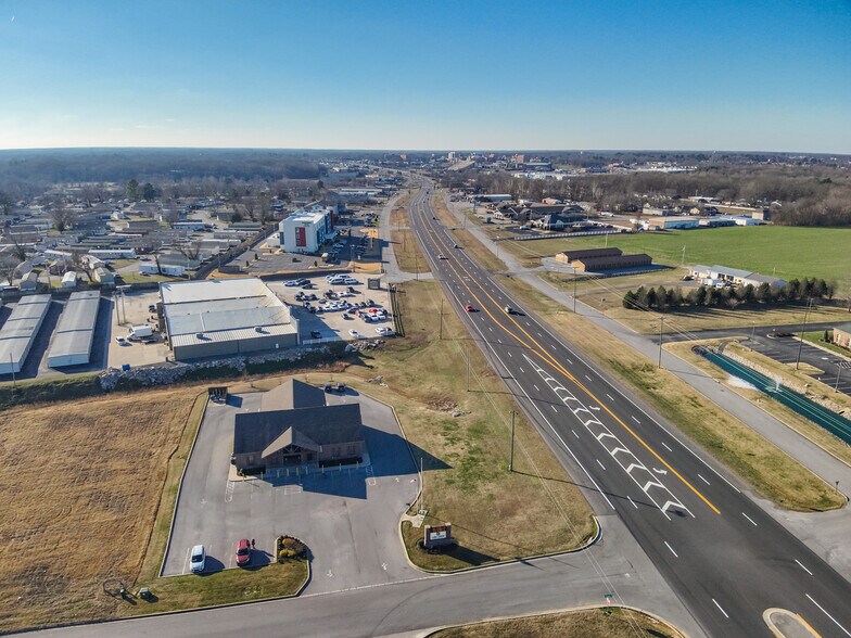 More Photos Of 1105 Octane Dr, Murray Office For Sale