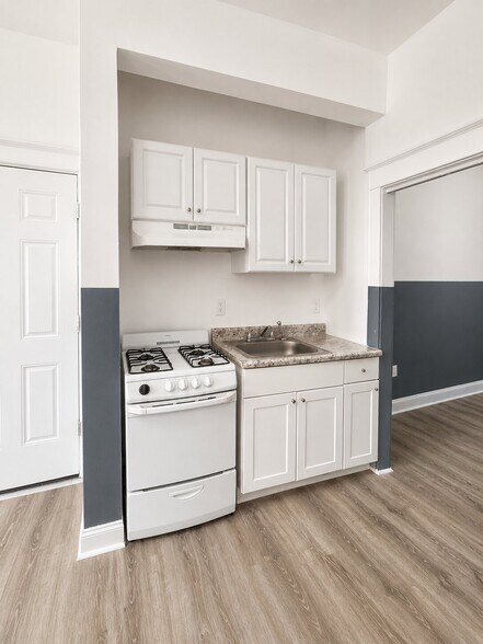 More Photos Of 7020 Woodland Ave, Philadelphia Apartments For Sale