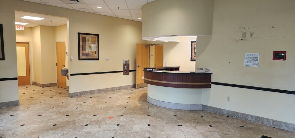 More Photos Of 975 Town Center Dr, Orange City Office For Sale