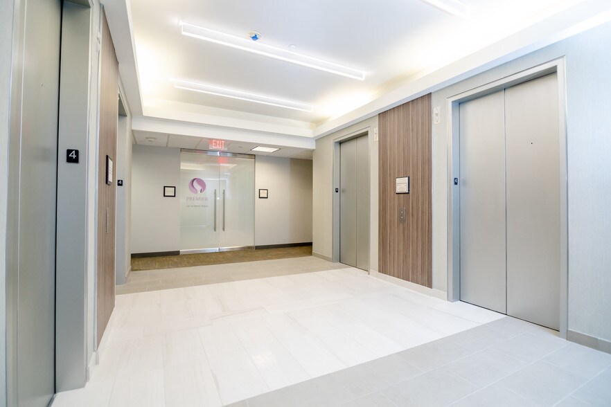 More Photos Of 12201 Merit Dr, Dallas Office For Lease