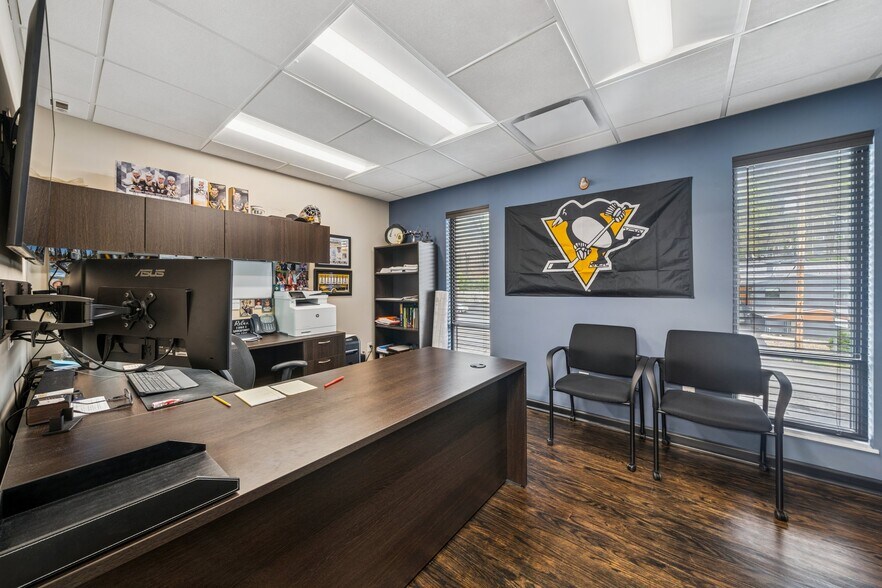 More Photos Of 3439 Babcock Blvd, Pittsburgh Office For Sale