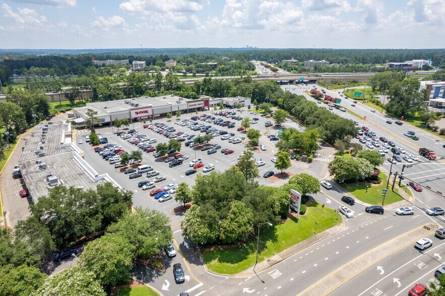 More Photos Of 3425 Thomasville Rd, Tallahassee General Retail For Lease