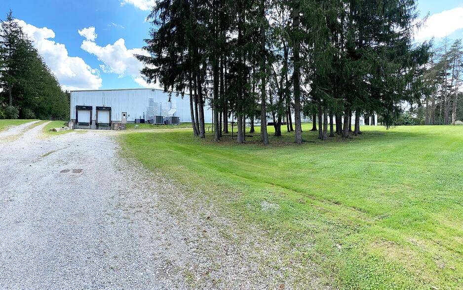 More Photos Of 2670 Pyramus Rd, Chester Warehouse For Sale