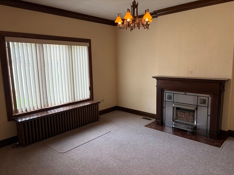 More Photos Of 1031 Columbus Ave, Sandusky Flex For Sale