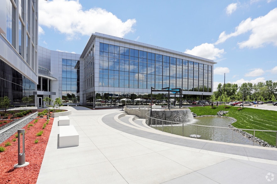 More Photos Of 1080 Jordan Creek Pky, West Des Moines Office For Lease