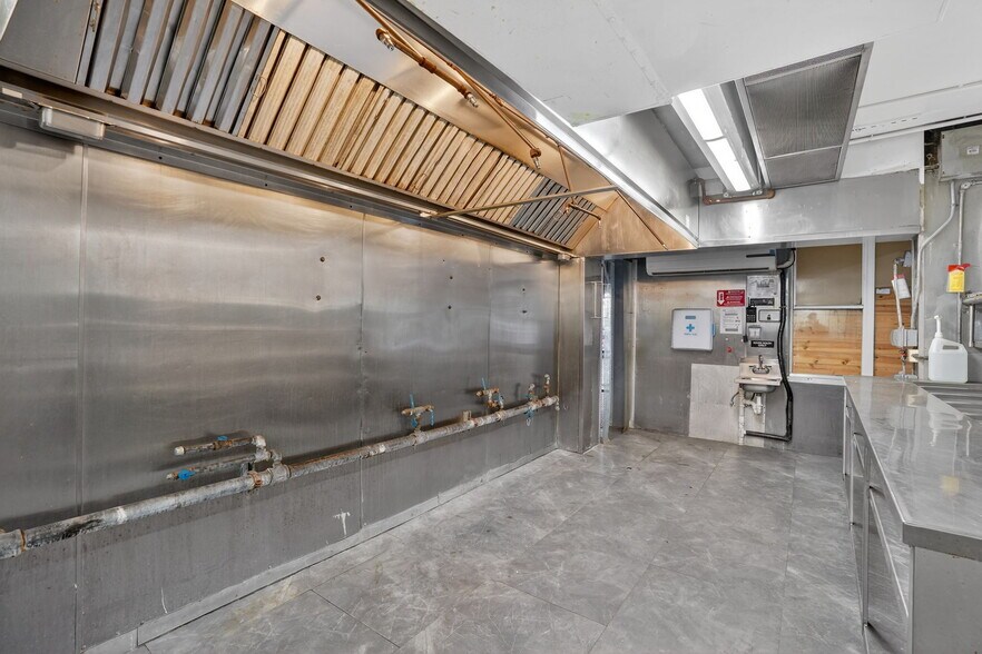 More Photos Of 45 NW 22nd Ave, Miami Restaurant For Sale