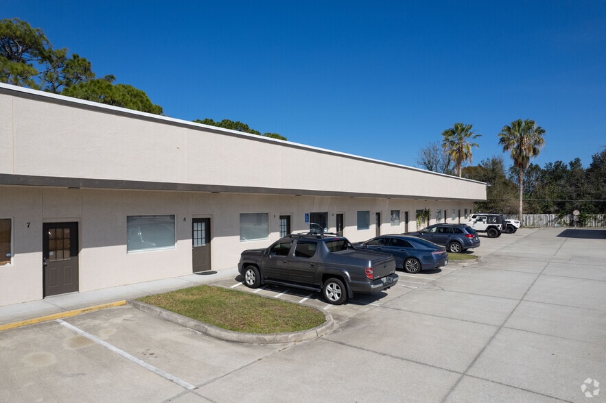 More Photos Of 2111 S Ridgewood Ave, Edgewater Unknown For Lease