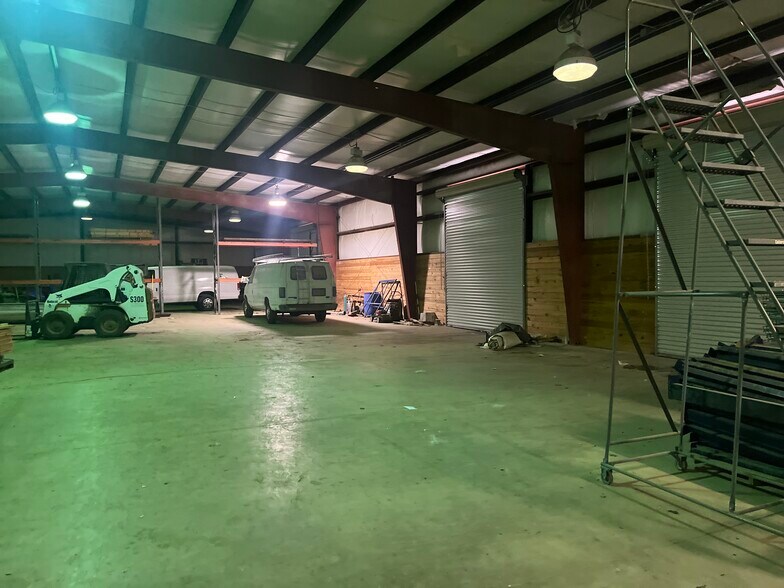 More Photos Of 7340 Bridgewater Rd, Dayton Warehouse For Lease