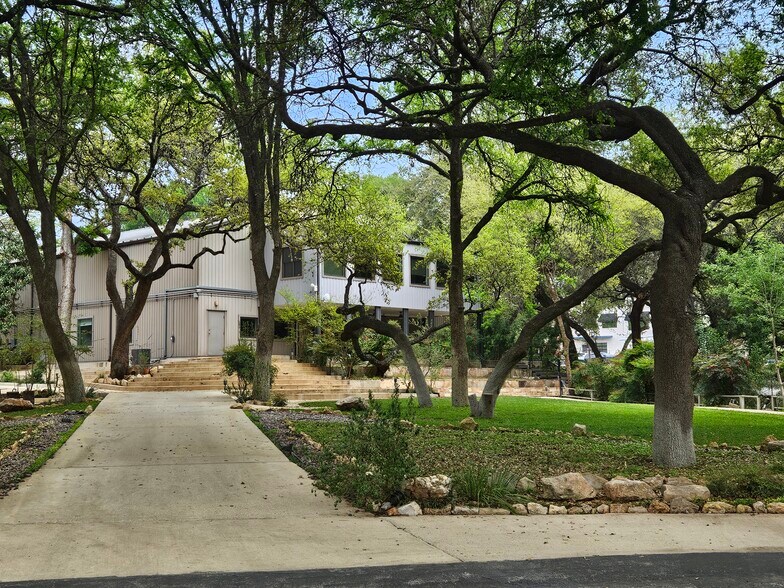 More Photos Of 13405-13411 George Rd, San Antonio Medical For Lease