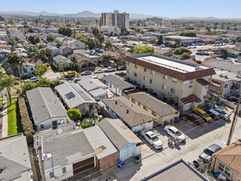 More Photos Of 4236 1/2 41st St, San Diego Apartments For Sale