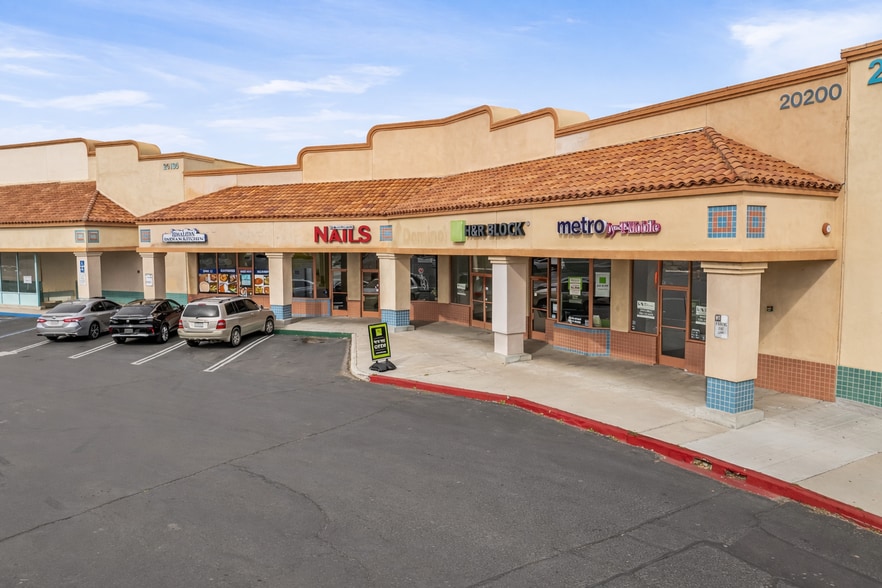 Primary Photo Of 20200 Outer Hwy 18, Apple Valley Storefront For Sale