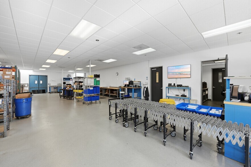 More Photos Of 9170-9190 Camino Santa Fe, San Diego Light Manufacturing For Sale