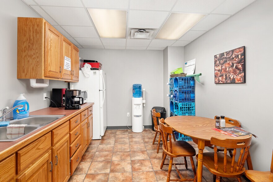 More Photos Of 22705 Highway 65, Sedalia Warehouse For Sale