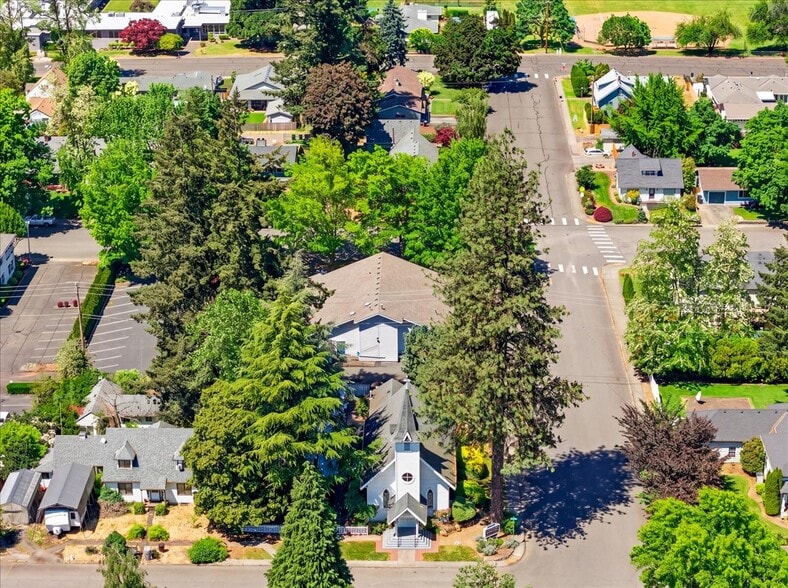 More Photos Of 508 NW 3rd Ave, Canby Religious Facility For Sale