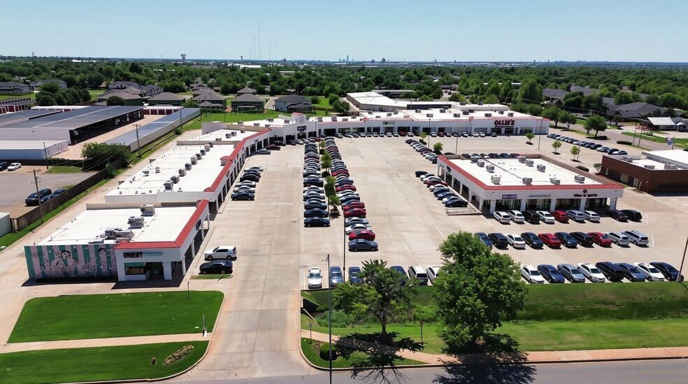 More Photos Of 800-828 W Edmond Rd, Edmond Unknown For Lease