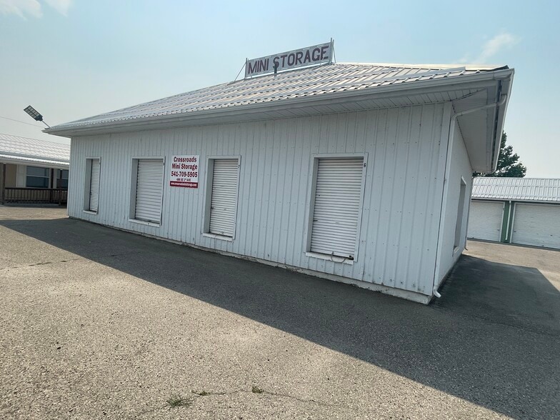 More Photos Of 482 SE 1st Ave, Ontario Self Storage For Sale