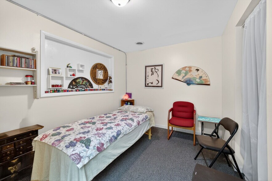 More Photos Of Church St, Winfield General Retail For Sale