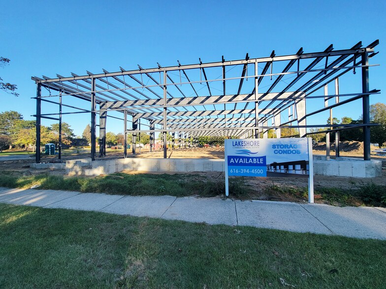 More Photos Of 460 Cleveland Ave, Holland Self Storage For Sale