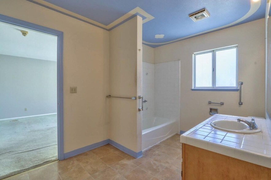 More Photos Of 1106 Darlene Dr, Santa Cruz Assisted Living For Sale