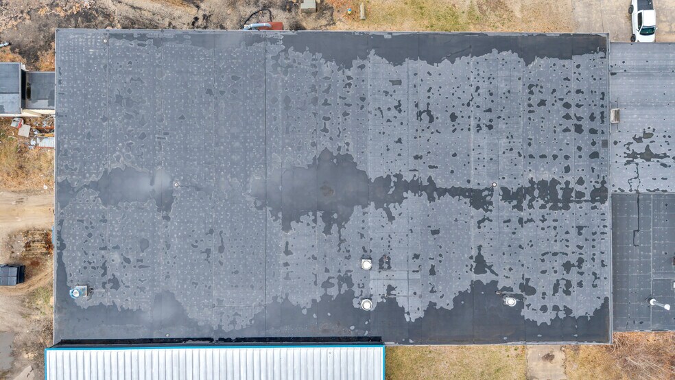 More Photos Of 38 Rainbow Ln, Sanford Warehouse For Sale