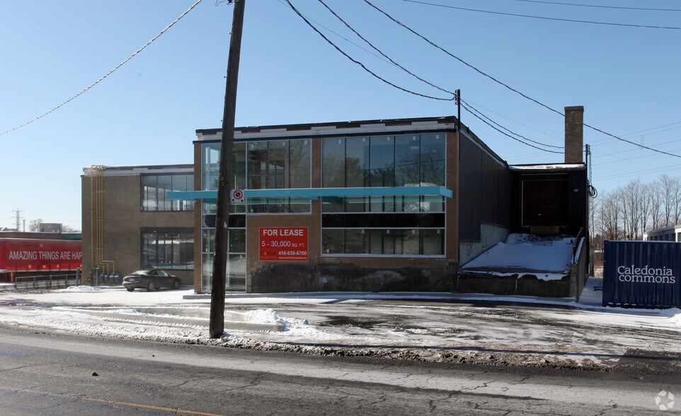 More Photos Of 670 Caledonia Rd, Toronto Showroom For Lease