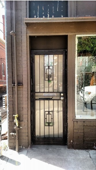 More Photos Of 2-14 S Broadway, Denver Storefront For Lease