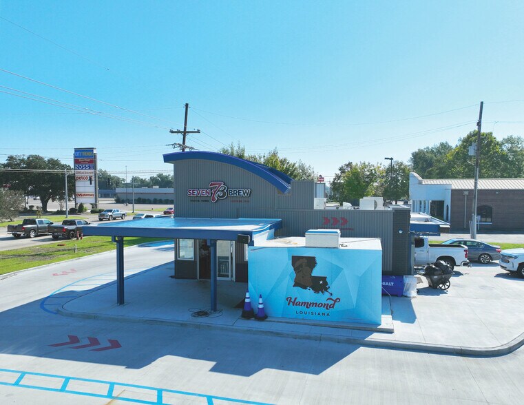 More Photos Of 2307 W Thomas St, Hammond Fast Food For Sale