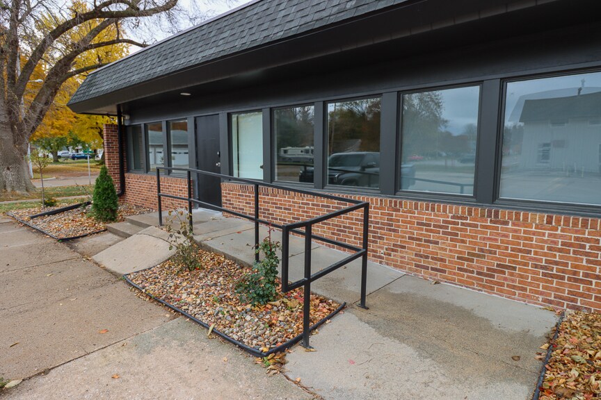 More Photos Of 230 E 22nd St, Fremont Medical For Lease